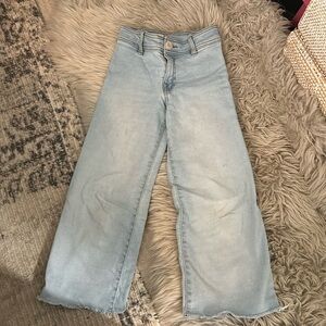 Zara wide leg Jeans in a light blue wash